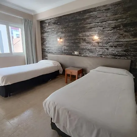 게스트하우스 Mar Del Plata (adults Only) 2*